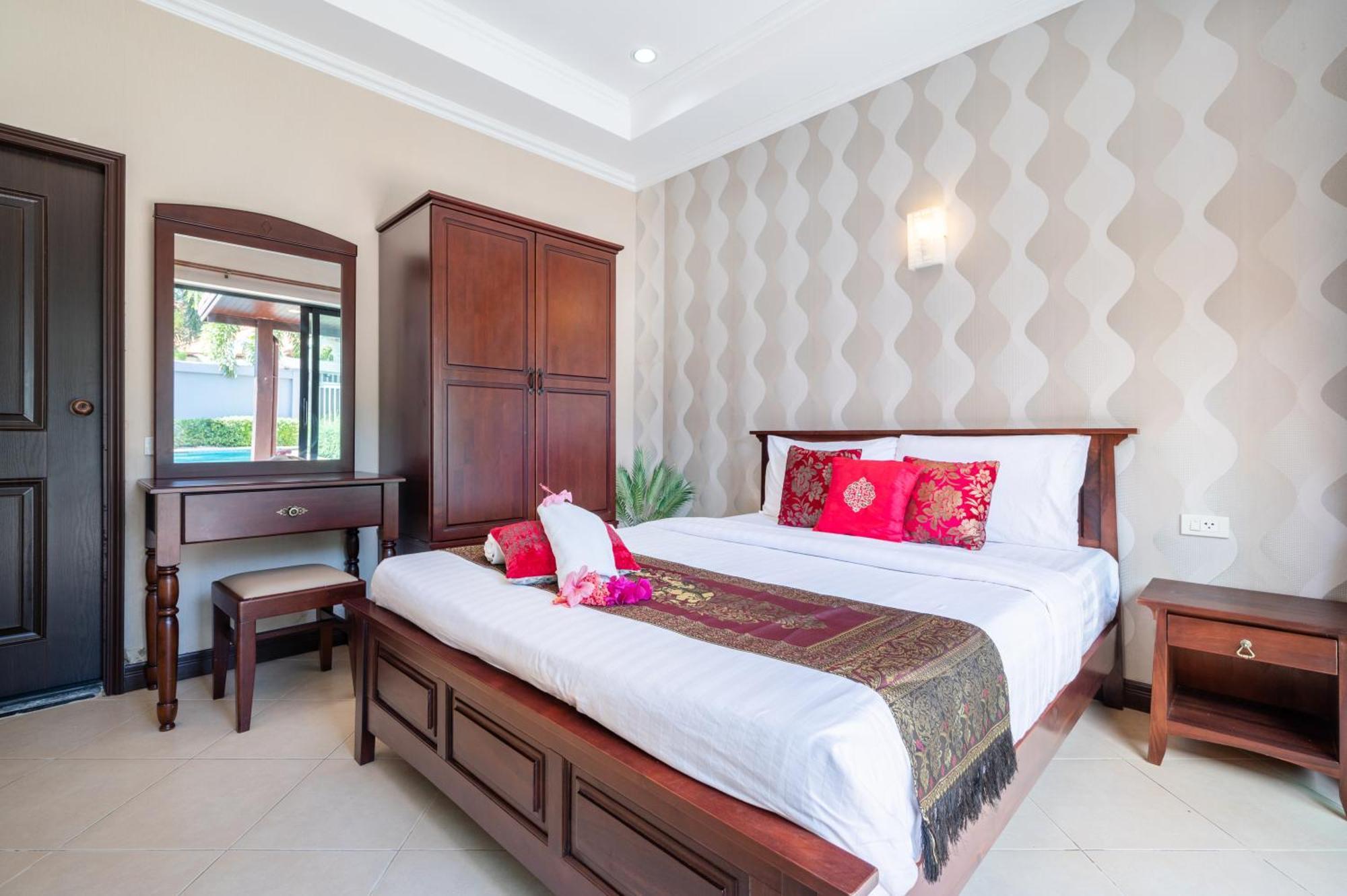 Coastal 3 Bdr Private Pool *