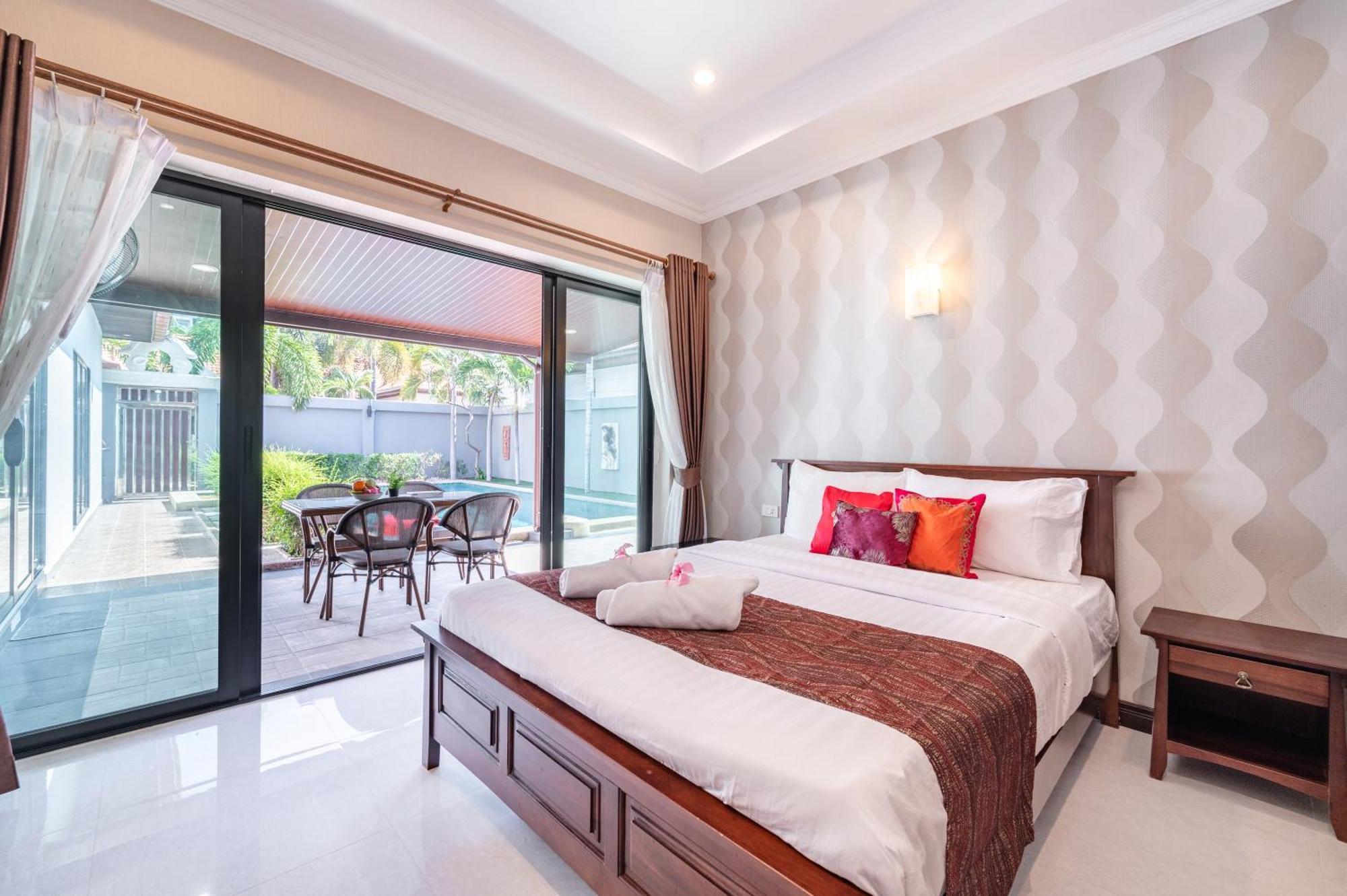 Coastal 3 Bdr Private Pool *
