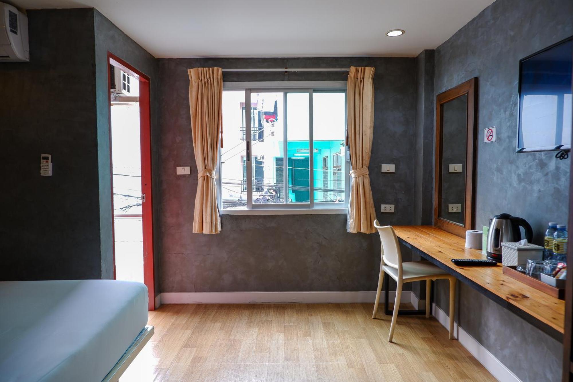 Hotel 18 Coins Budget Pattaya