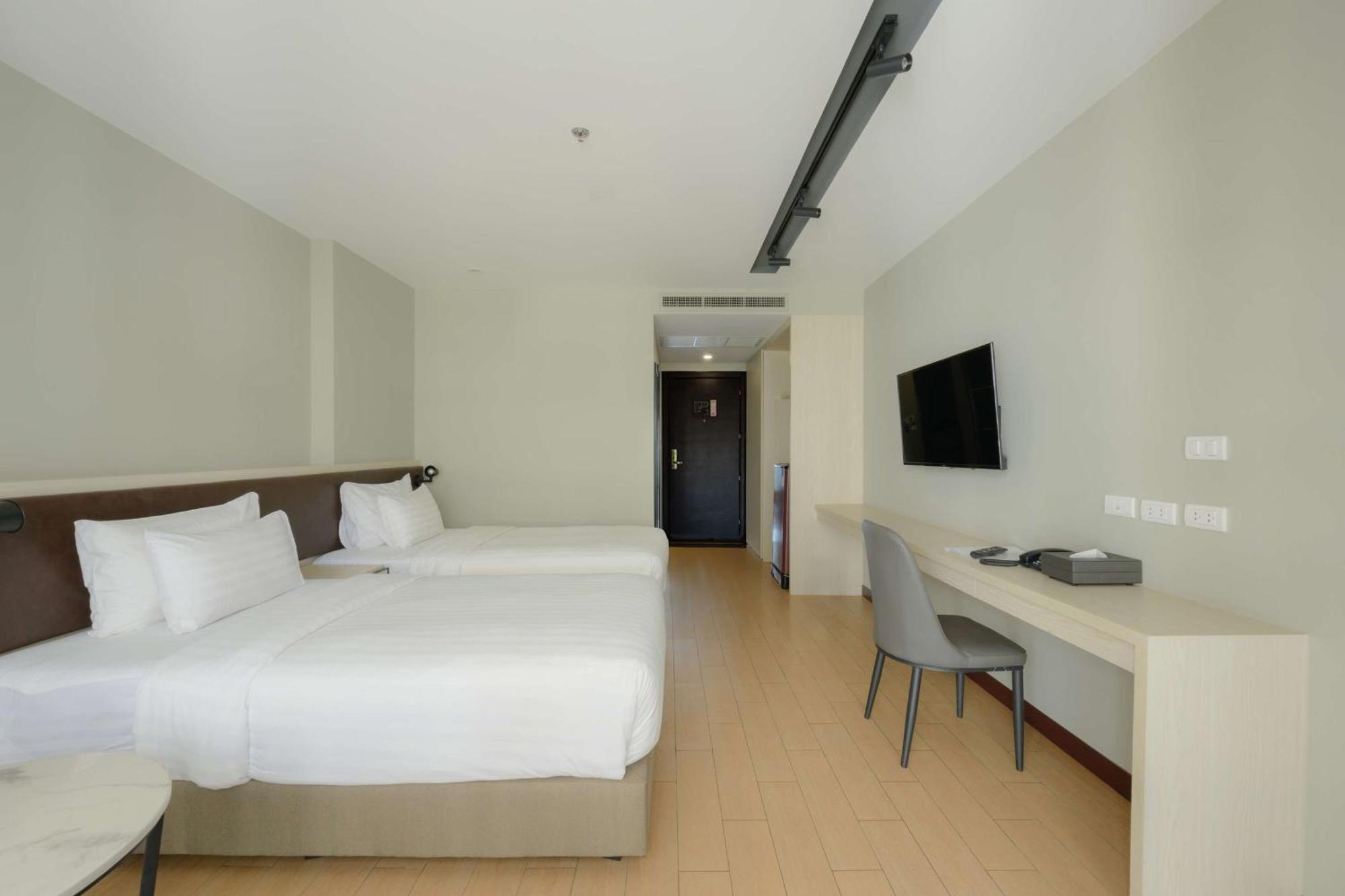 Hotel Lewit Pattaya, A Member Of Radisson Individuals Pattaya