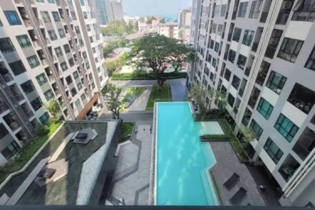 Apartment Sea View, The Base Pattaya