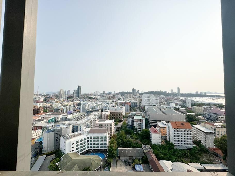 Sea View, The Base Pattaya