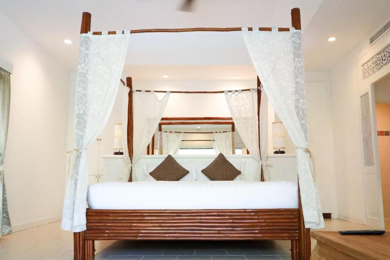 Hotel Raya Private Pool Pattaya