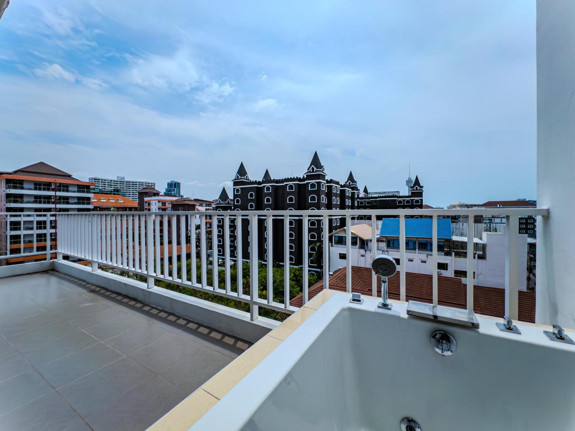 New Nordic 6 By Apartwell Apartment Pattaya