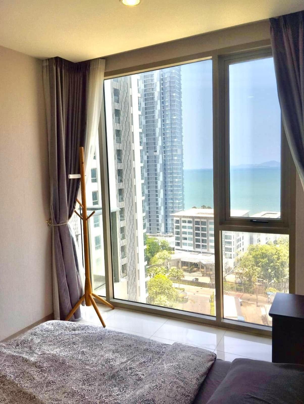 Riviera Wongamat Apartment