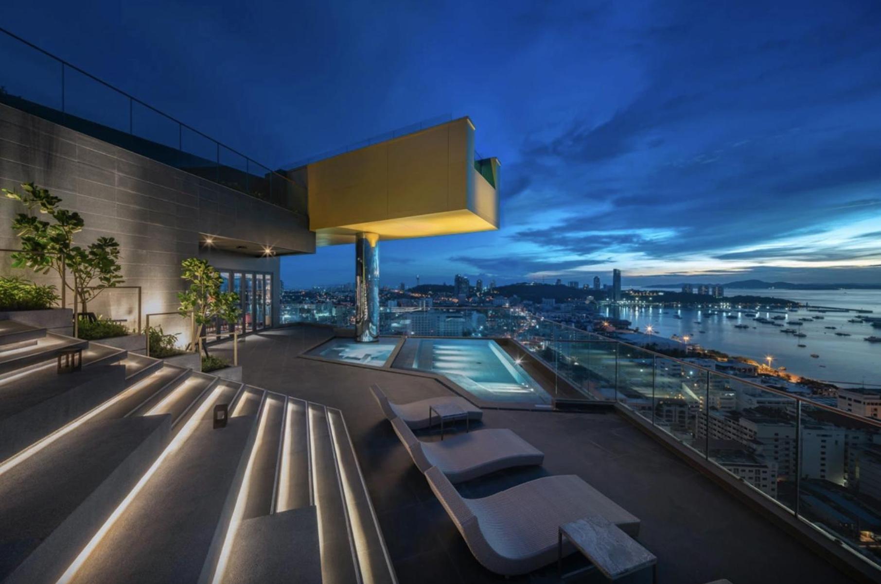Edge Pattaya, Luxury Place, High Speed Internet * Pattaya