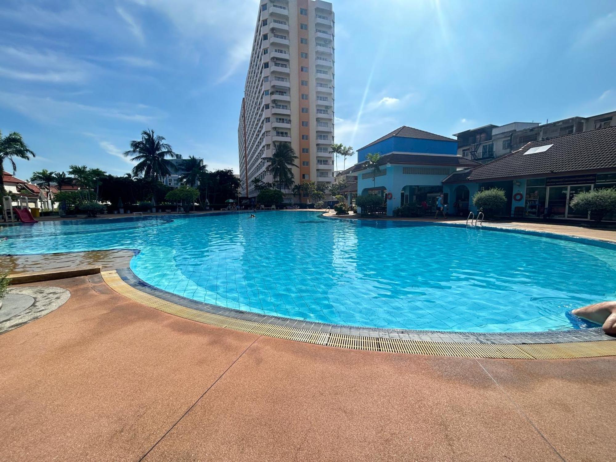 Apartment Mina View 12 Pattaya