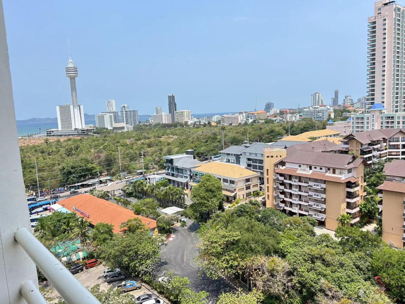 Mina View 12 Apartment