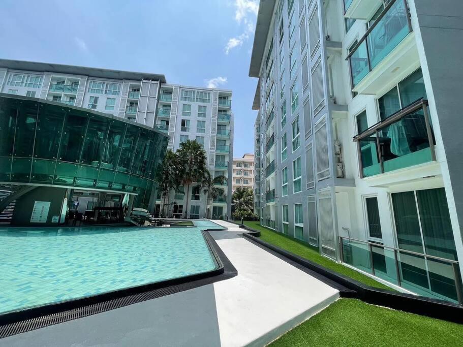 Center Apartment *