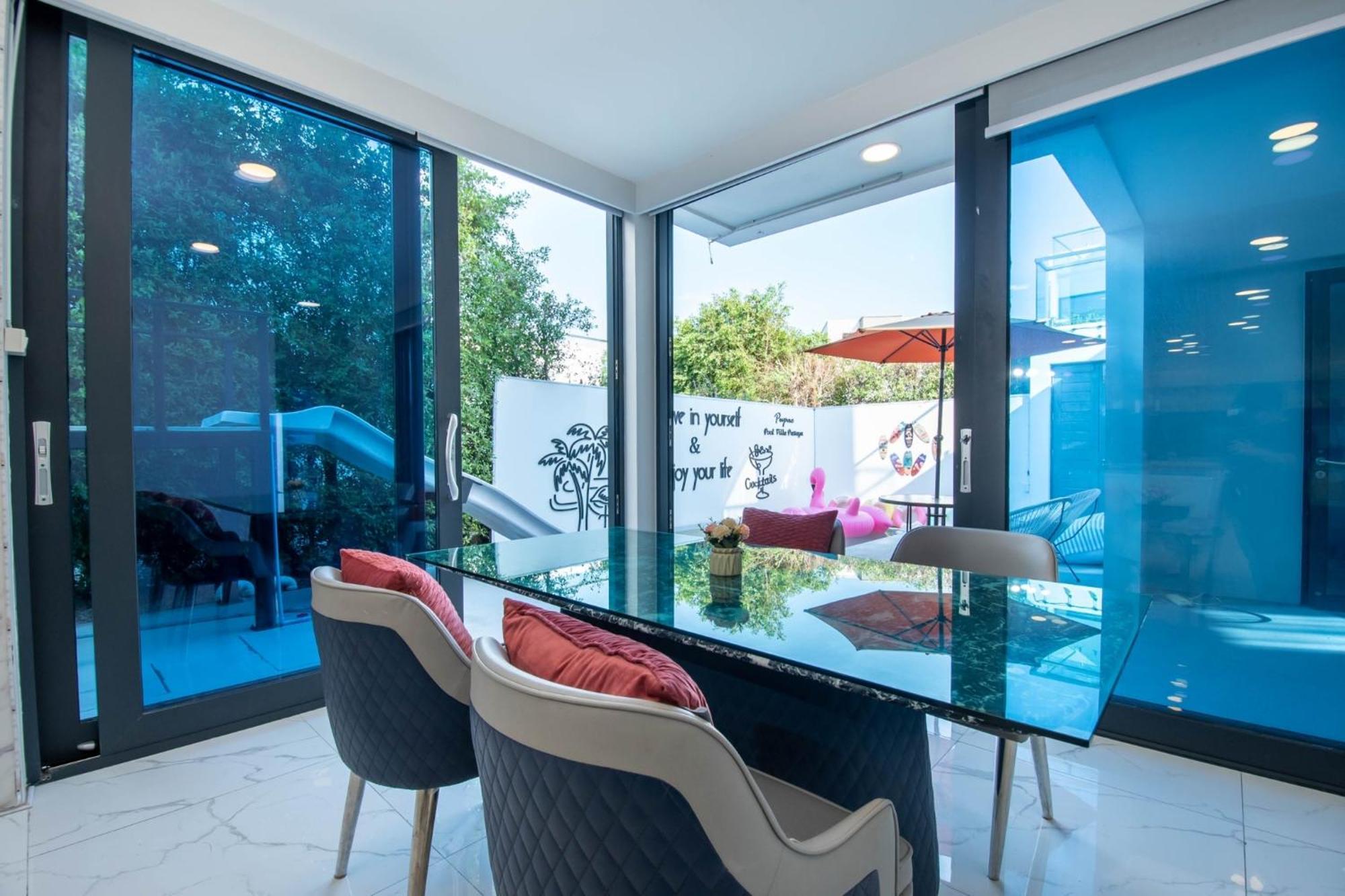 Pupae Pool