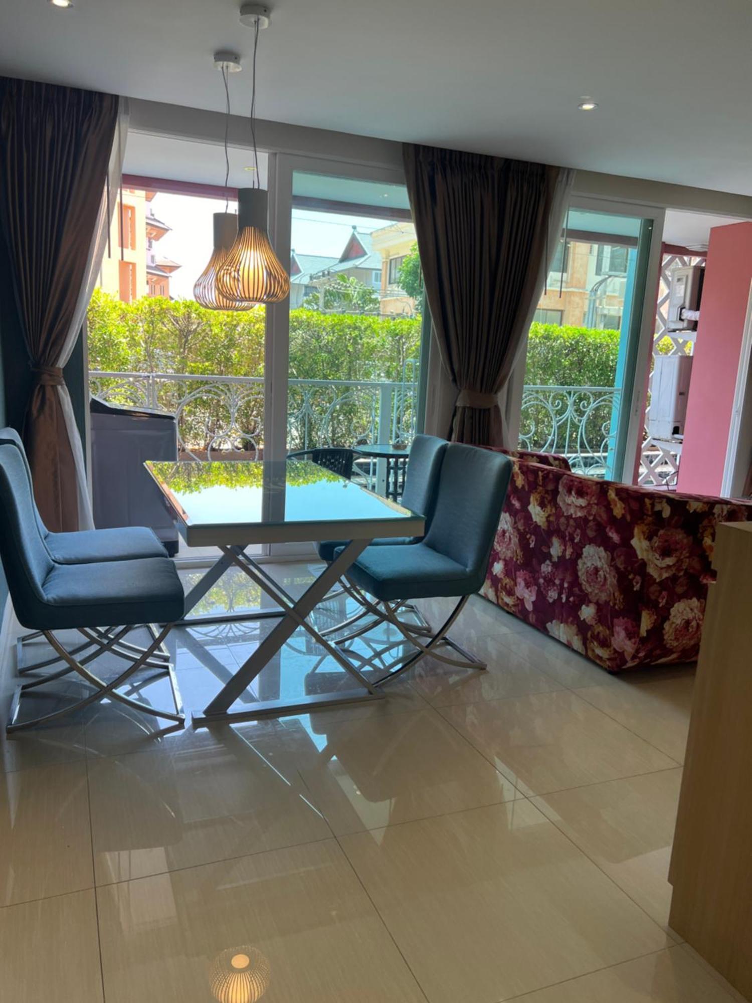 Grande Caribbean By Somphong Apartment