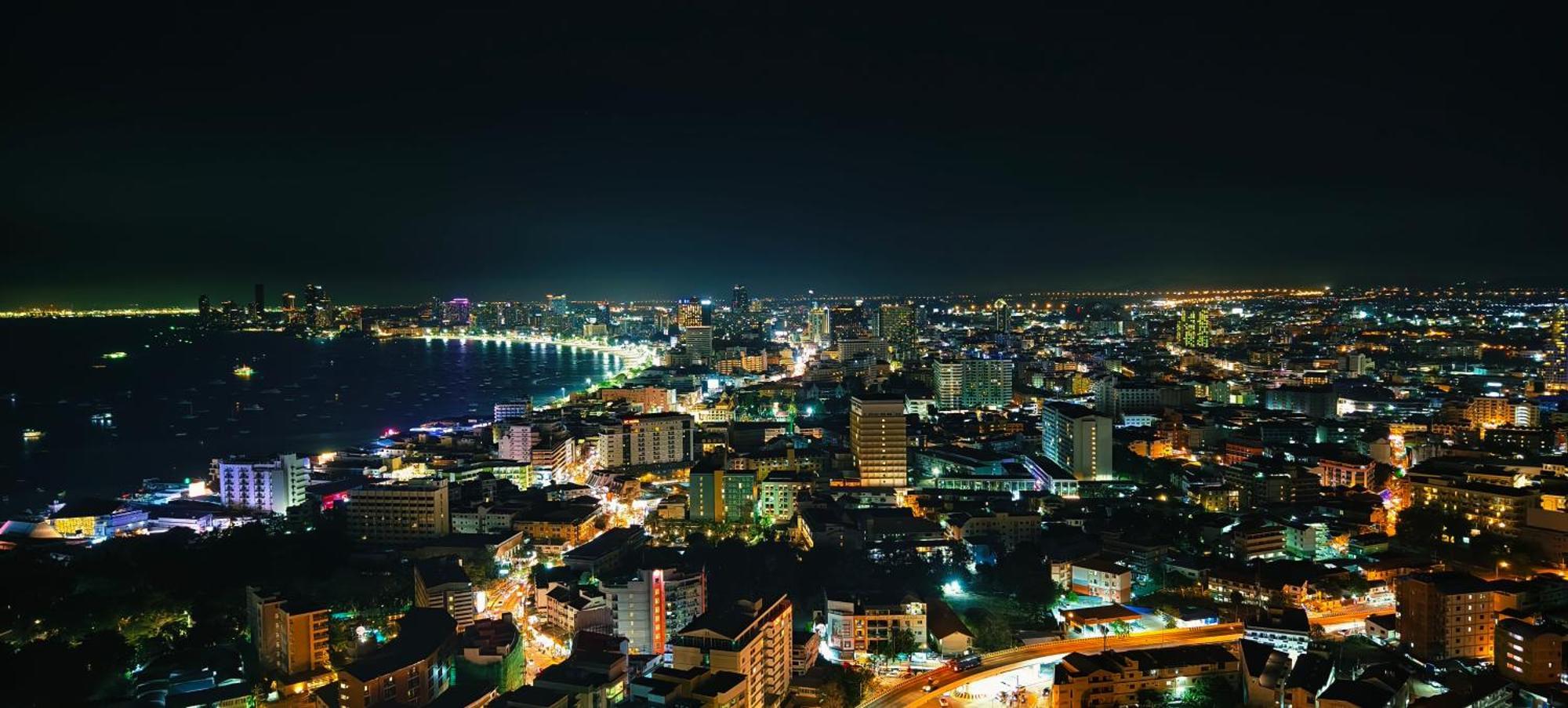 Apartment South Delux View Near Walking Street Pattaya