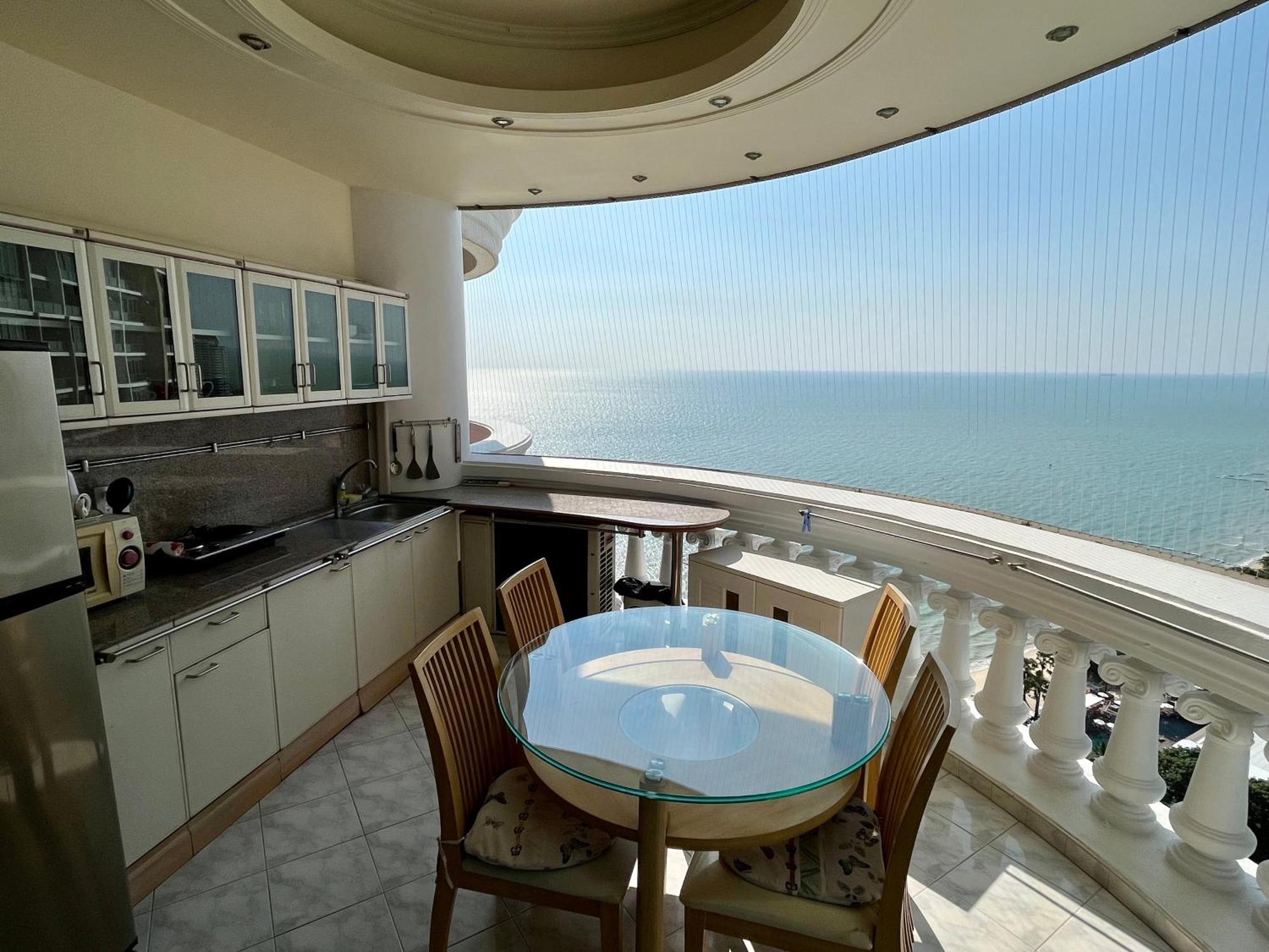 Sky Apartment