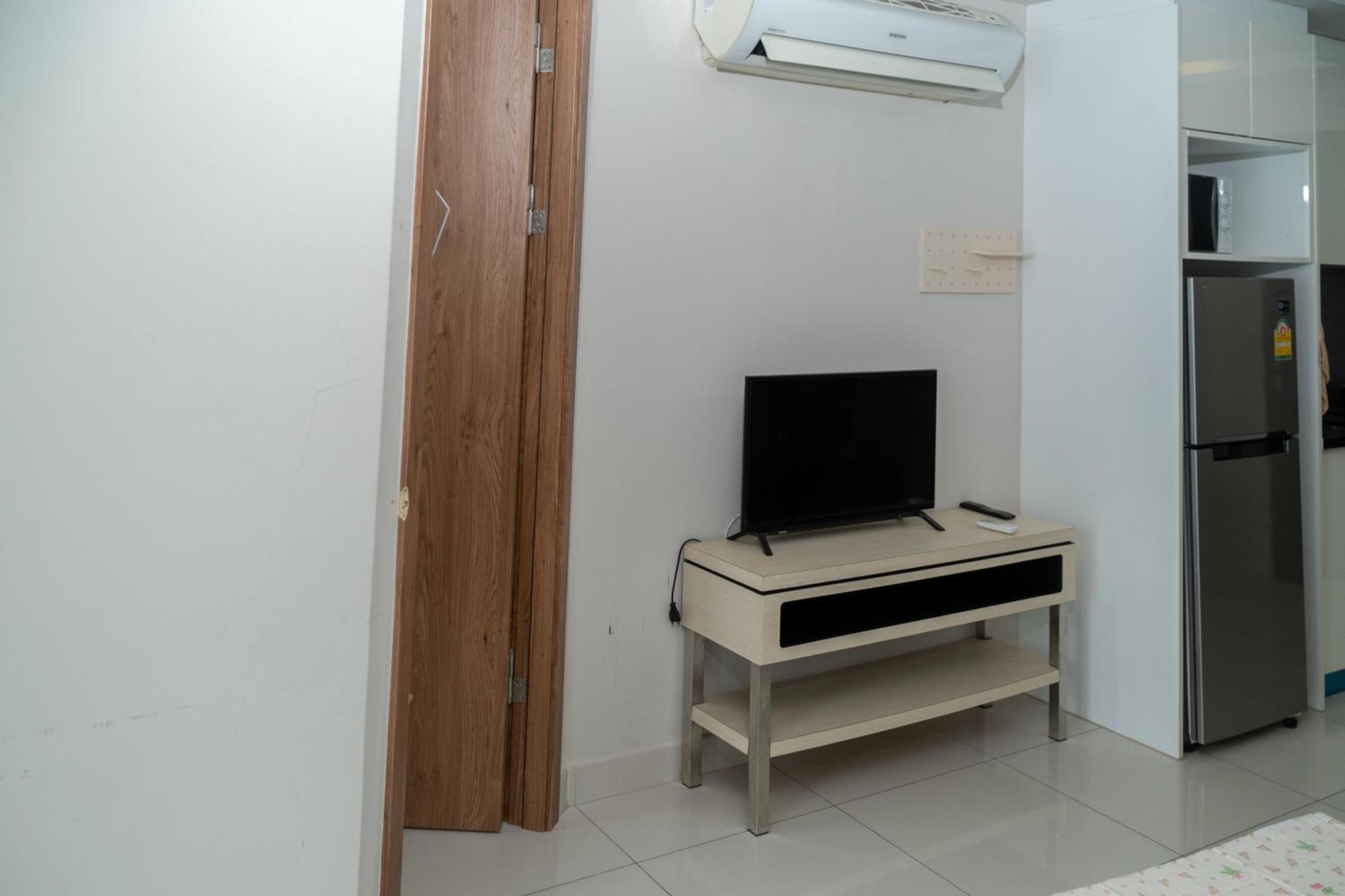 C-view By Apartwell Apartment *
