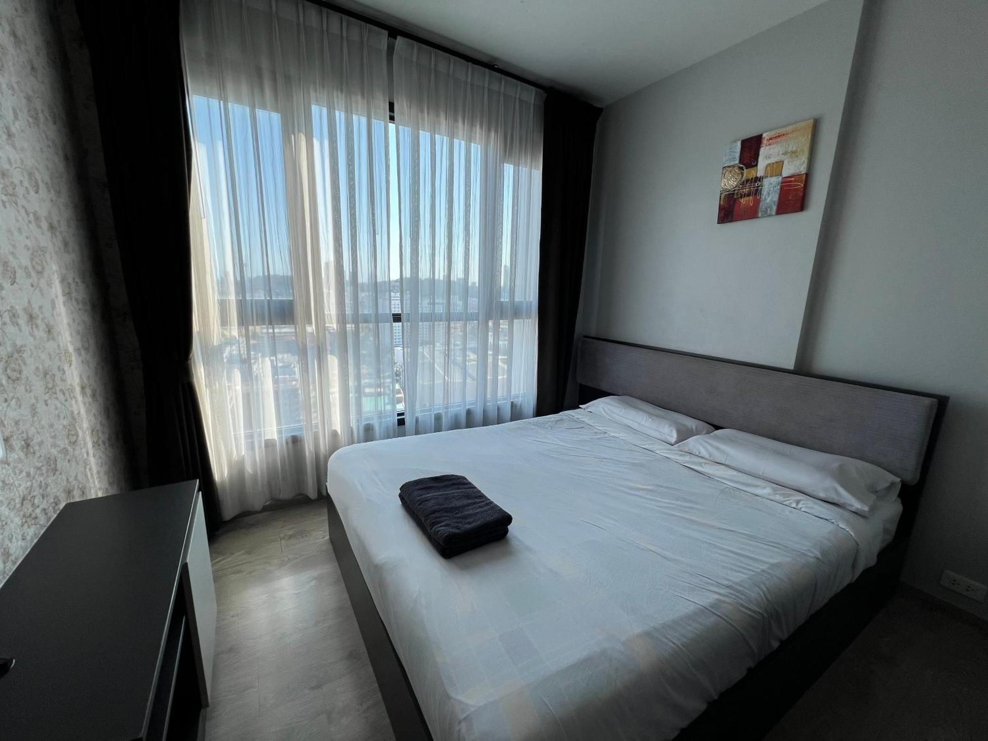 秘狗公寓the Base Apartment