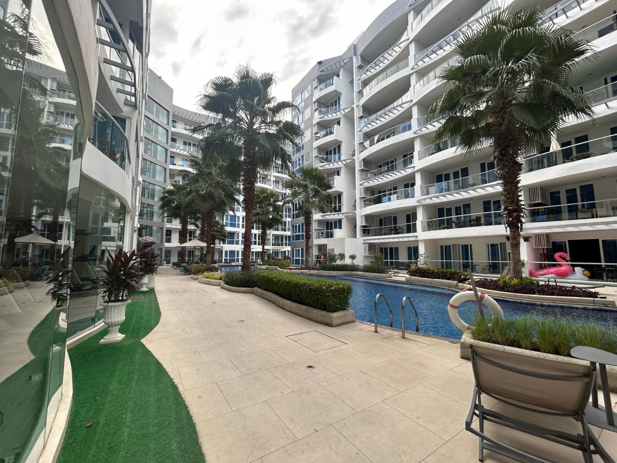 秘狗公寓grand Avenue * Pattaya
