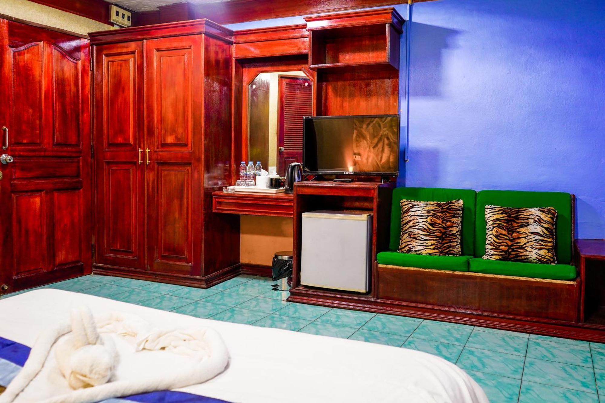 Aparthotel Marine Paradise Encore