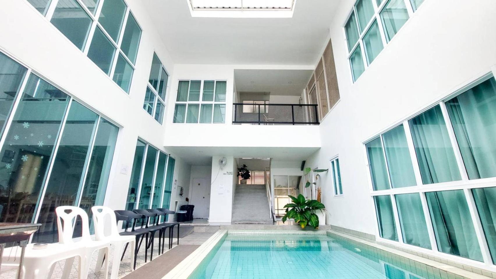 The Inn10: Pool With 9 Bedrooms Pattaya