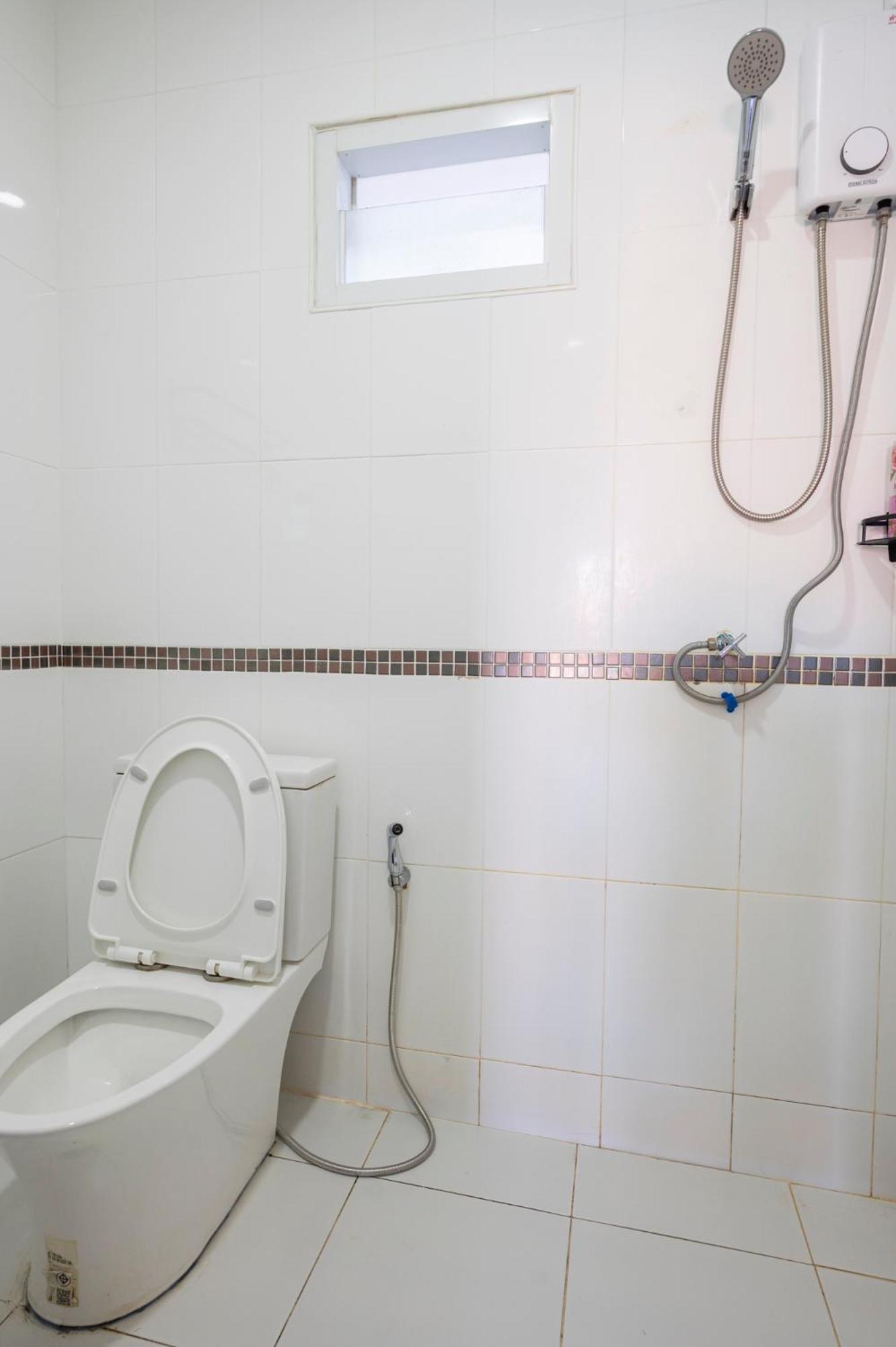 泰家帕山五卧室家庭别墅 Villa