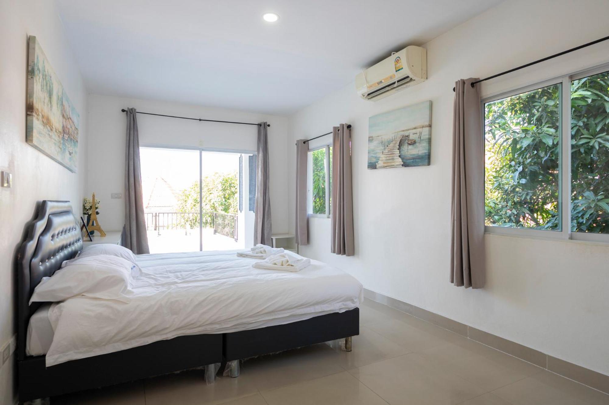 泰家帕山五卧室家庭别墅 Villa *