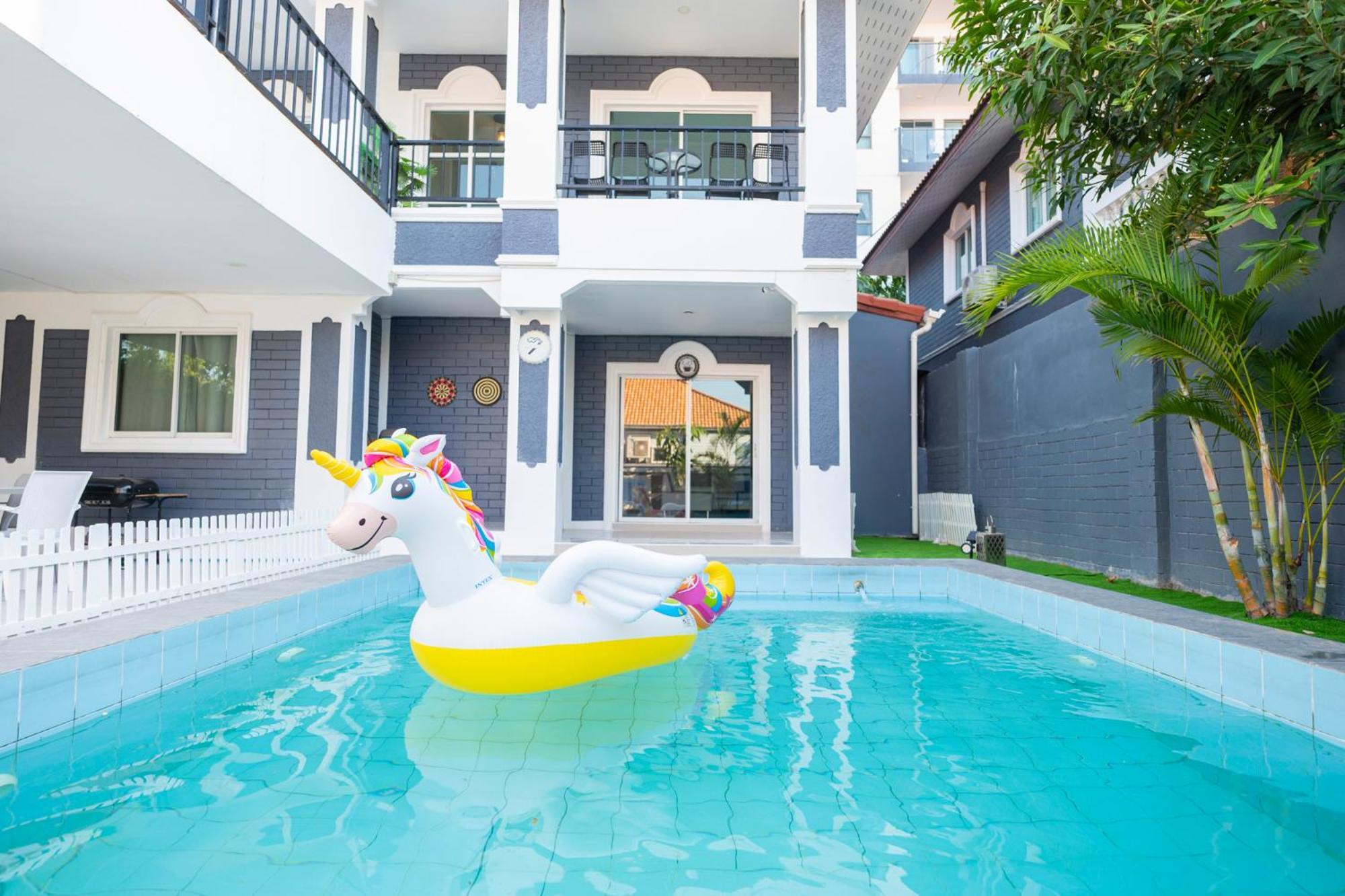 泰家帕山五卧室家庭别墅 * Pattaya