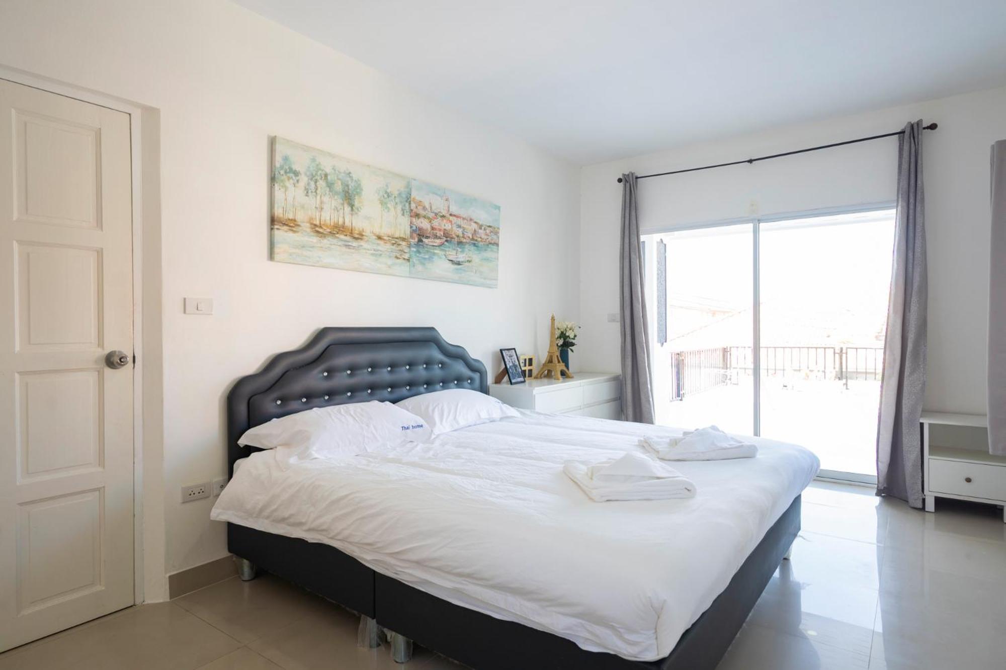 泰家帕山五卧室家庭别墅 Villa