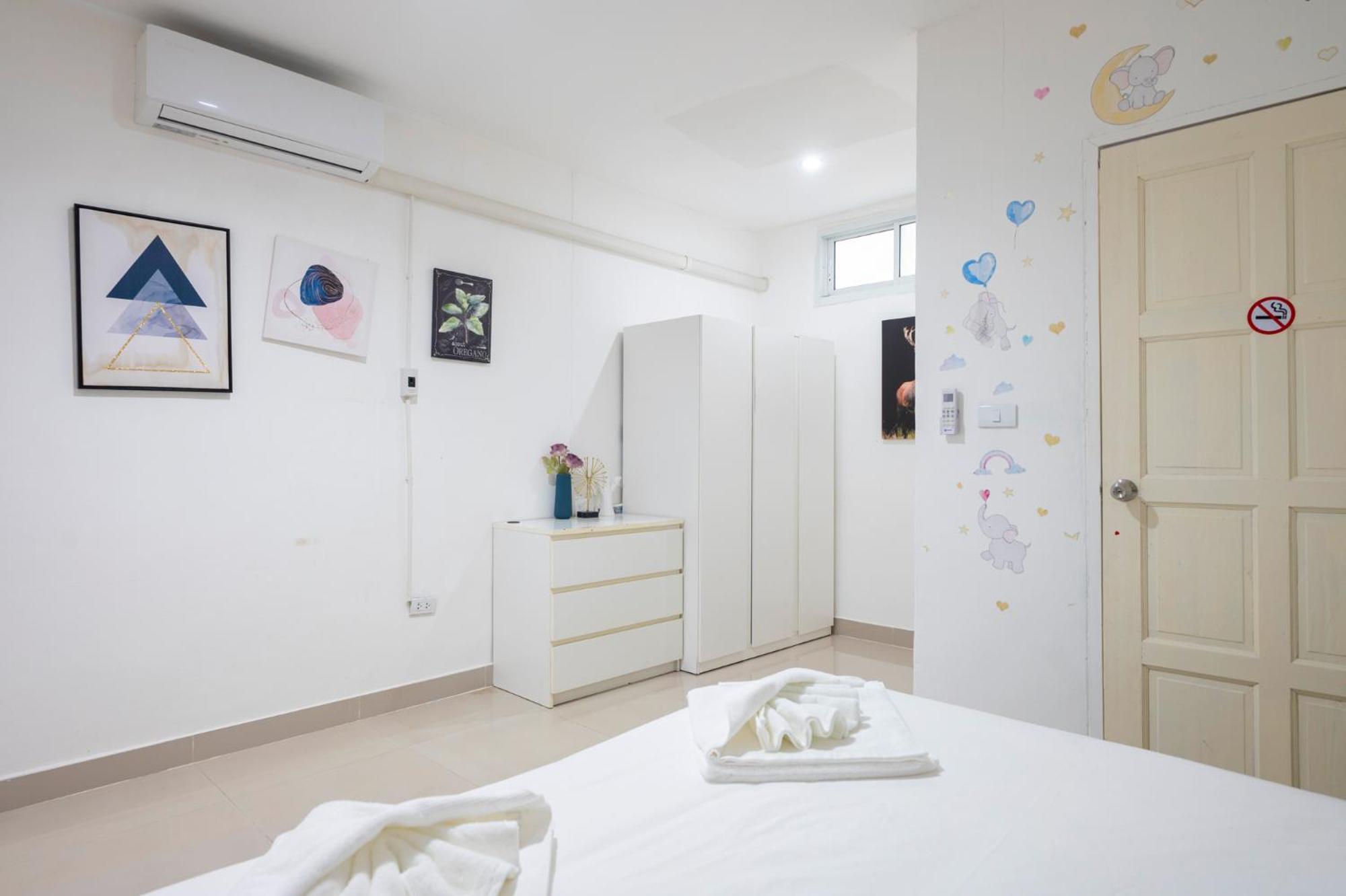 泰家帕山五卧室家庭别墅 Pattaya