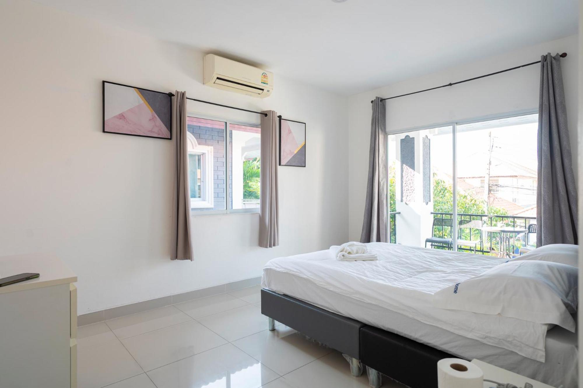 泰家帕山五卧室家庭别墅 Villa *