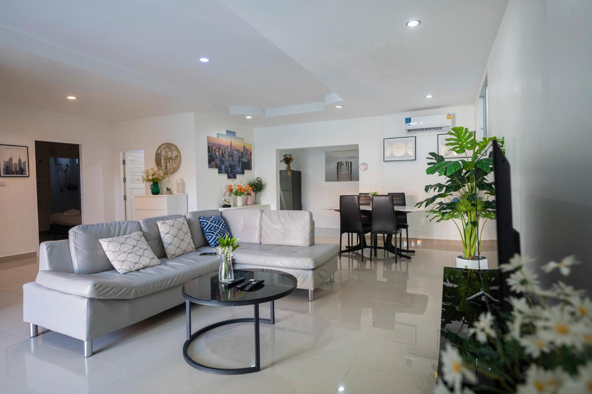 泰家帕山五卧室家庭别墅 Pattaya