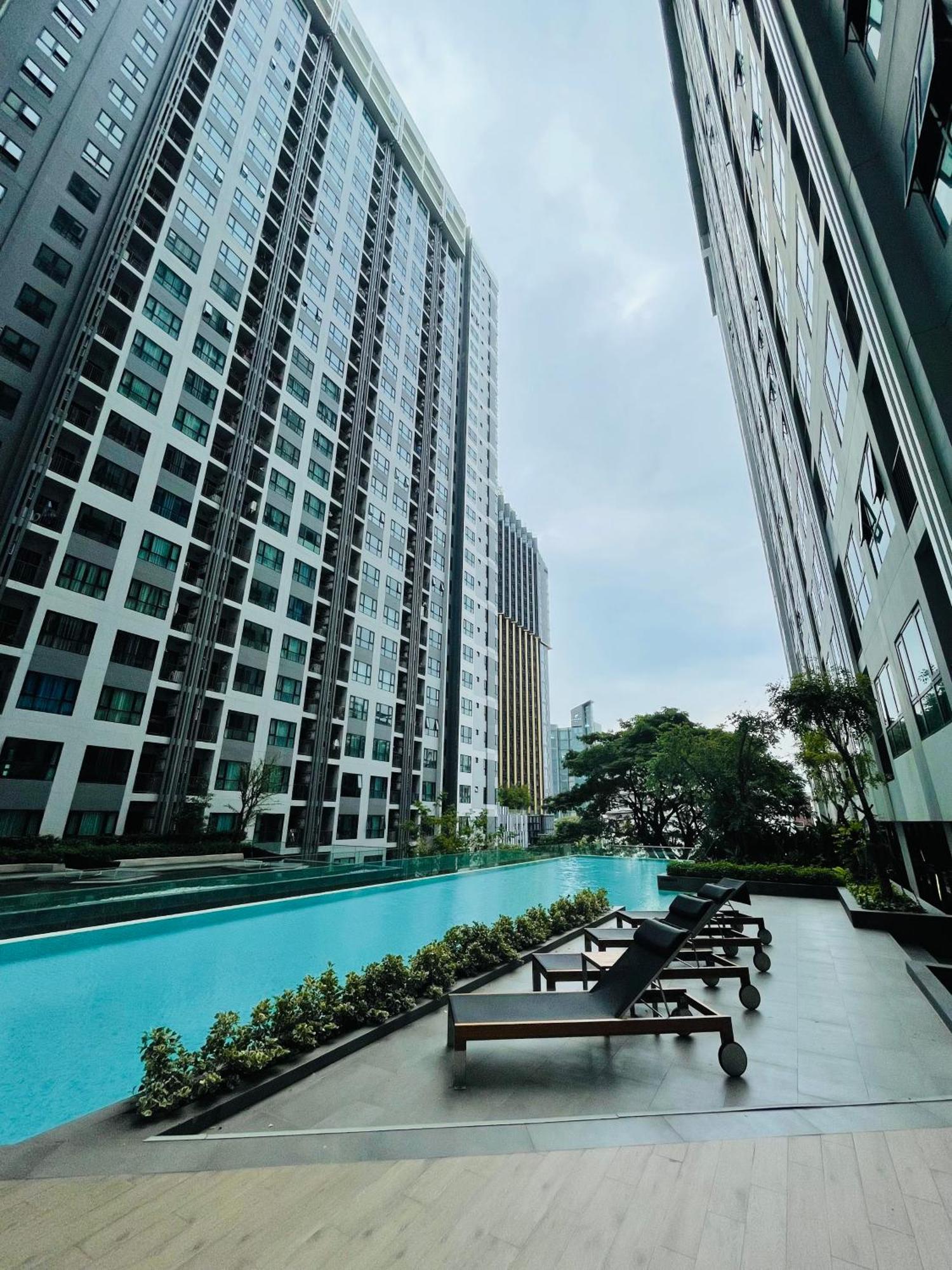 Apartment The Base 639 By Numam Pattaya