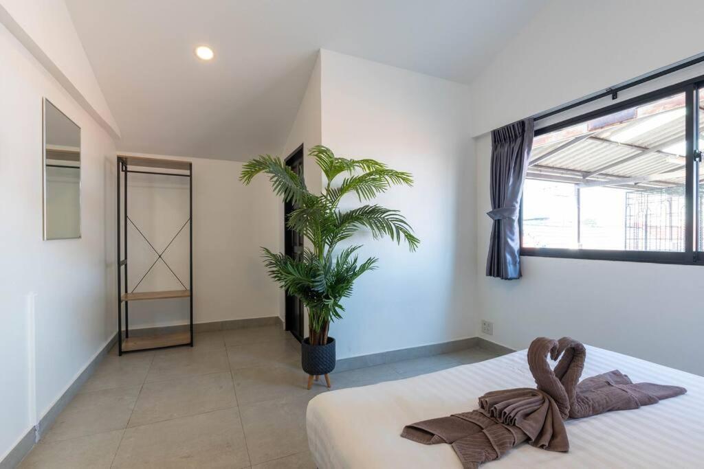 Luxury Pool Center C5 - 5 Bedroom