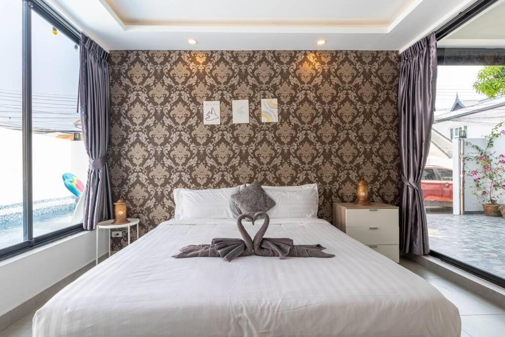 Luxury Pool Center C5 - 5 Bedroom