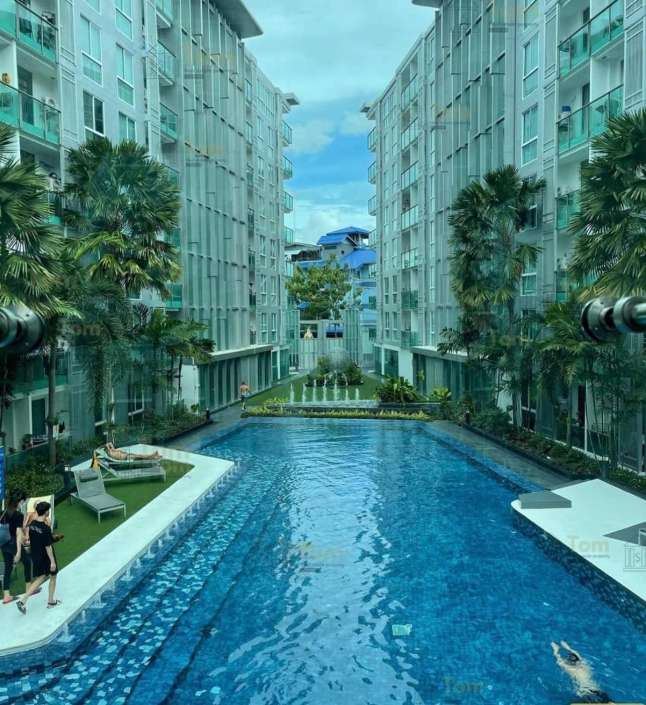 Center Residents ที่พักในตัวเมืองพัทยา Pattaya