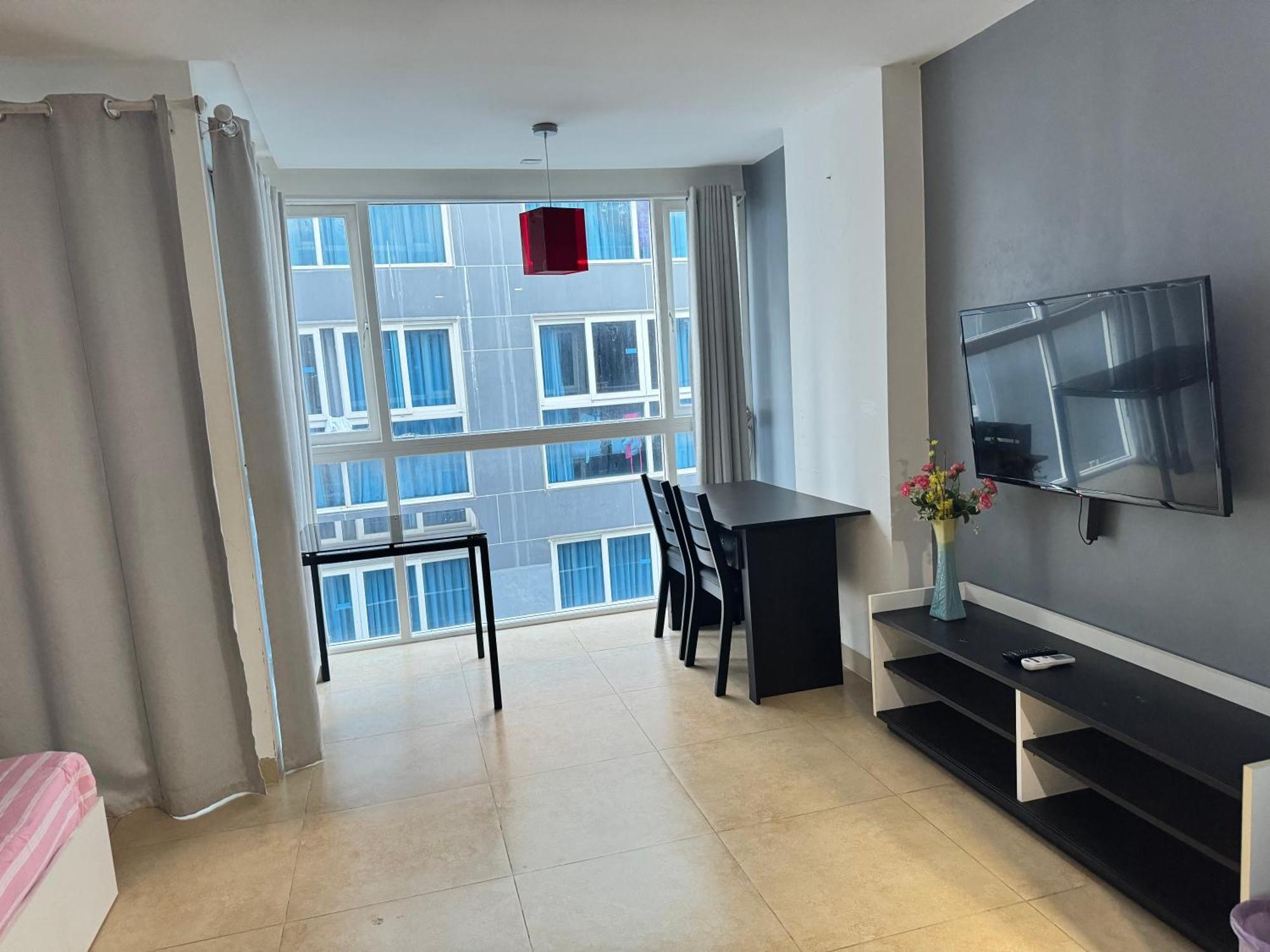 Apartment 芭提雅中心地带 Centara Avenue 一房公寓6楼紧邻海滩, 酒吧街, 购物中心 Pattaya