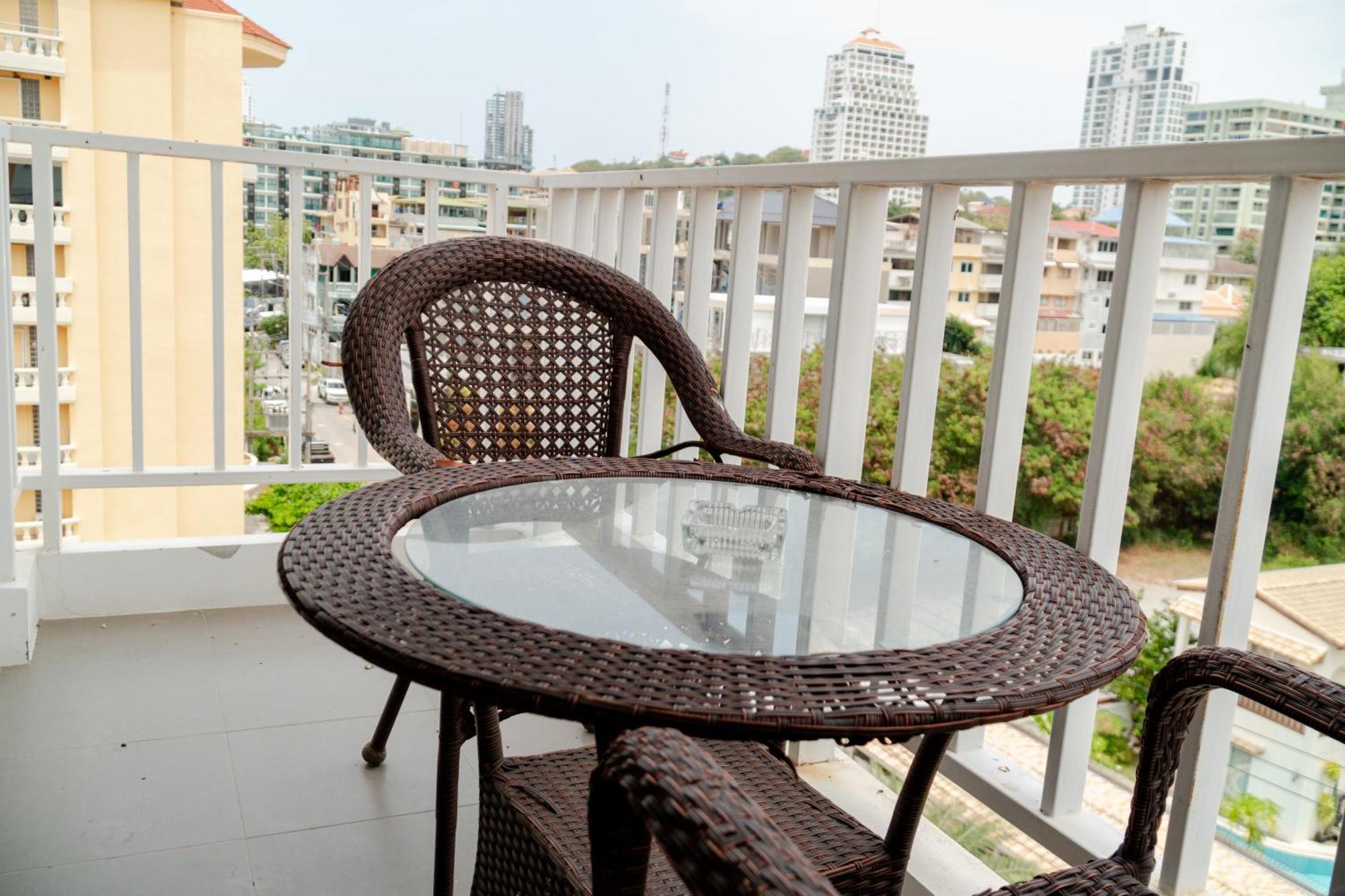 New Nordic Trend 6 By Apartwell Apartment *