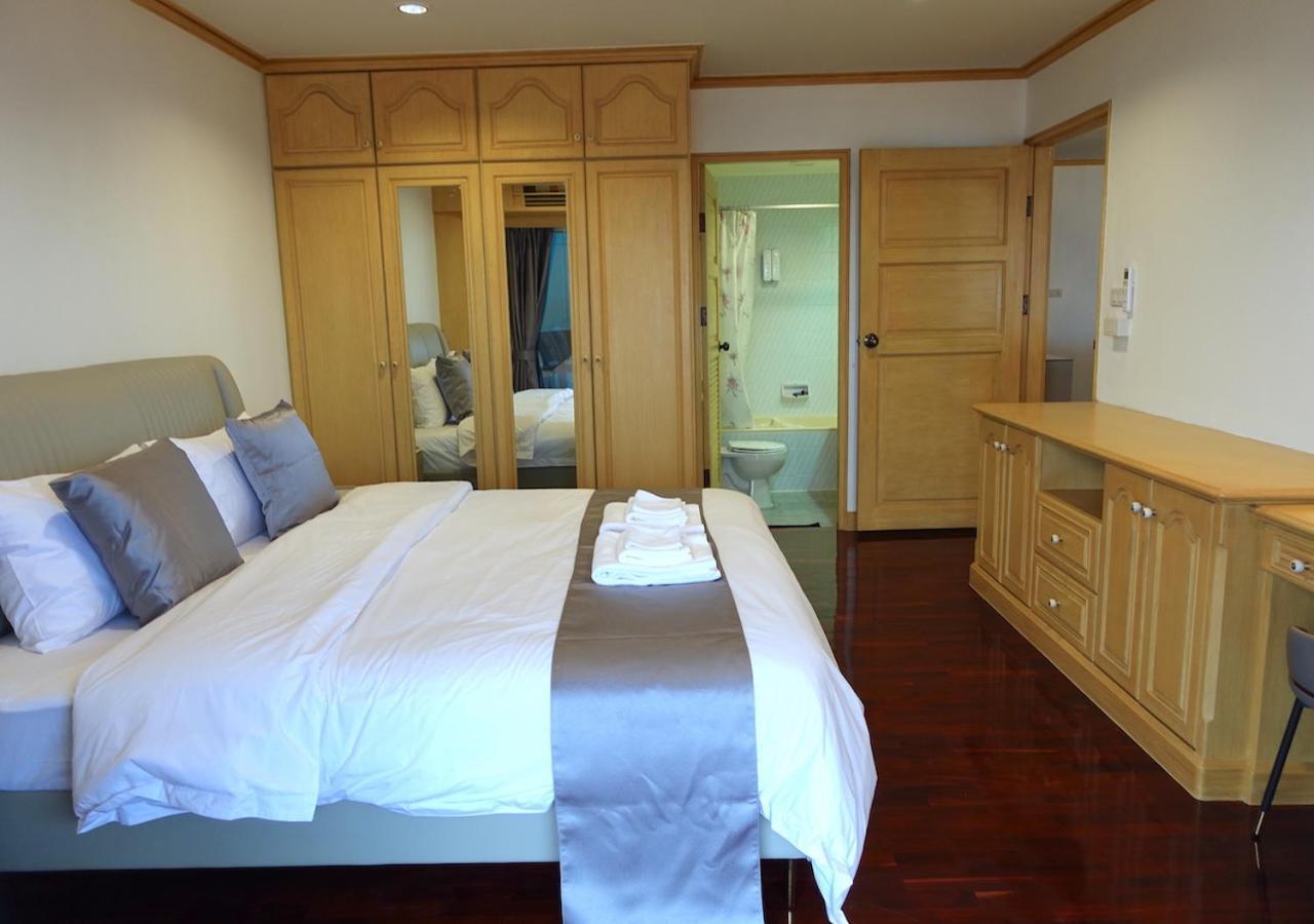 Spacious Seaview 3br Apartment:direct Access *