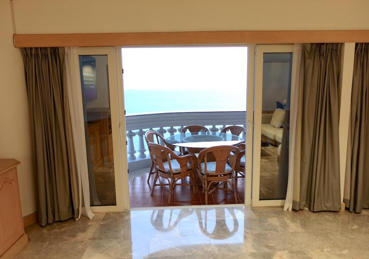 Spacious Seaview 3br Apartment:direct Access *