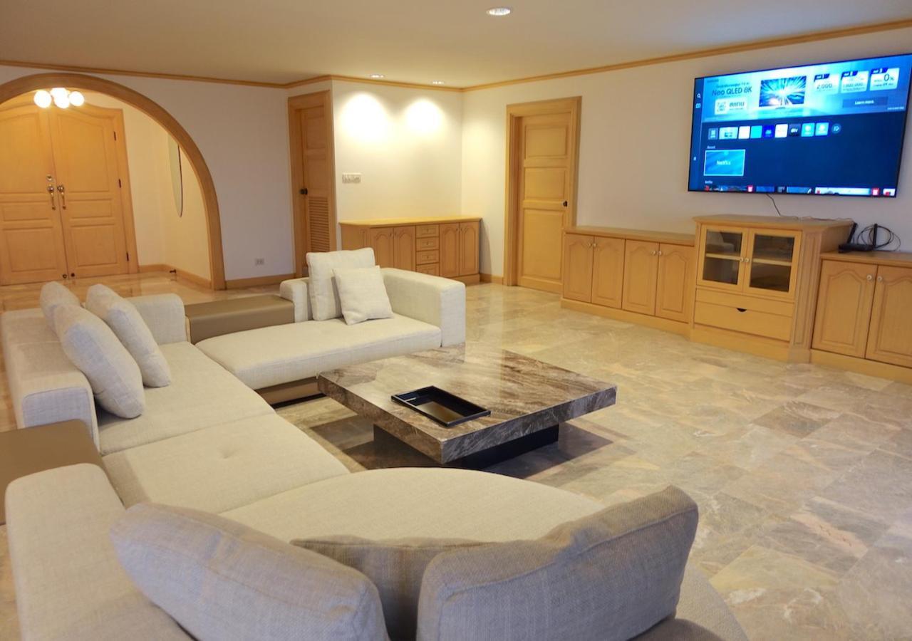 Spacious Seaview 3br Apartment:direct Access * Pattaya