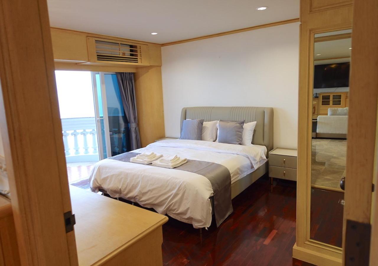 Spacious Seaview 3br Apartment:direct Access Apartment