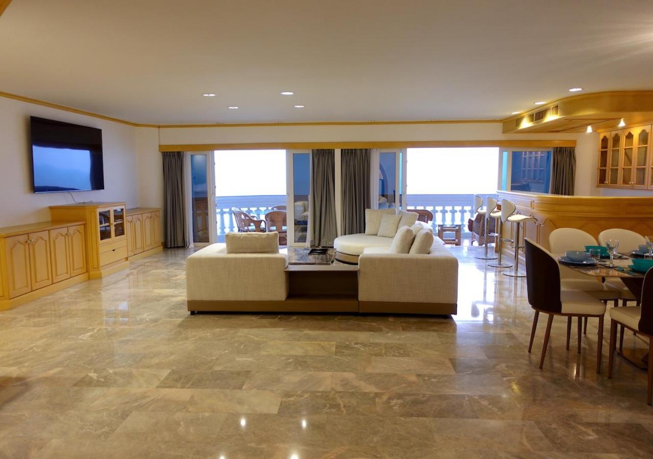 Spacious Seaview 3br Apartment:direct Access Apartment *