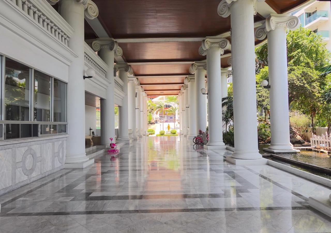 Apartment Spacious Seaview 3br Apartment:direct Access Pattaya