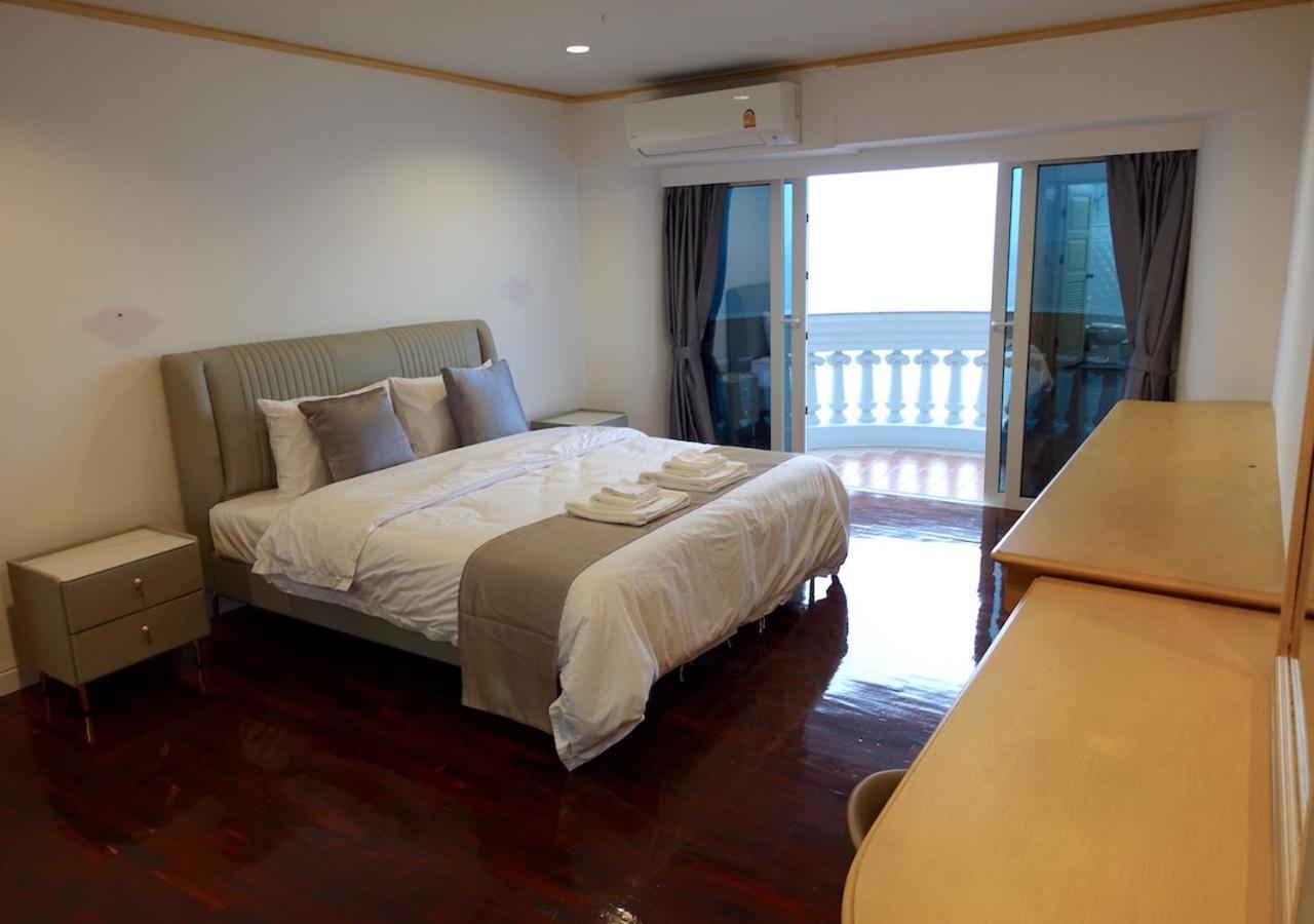 Spacious Seaview 3br Apartment:direct Access Apartment
