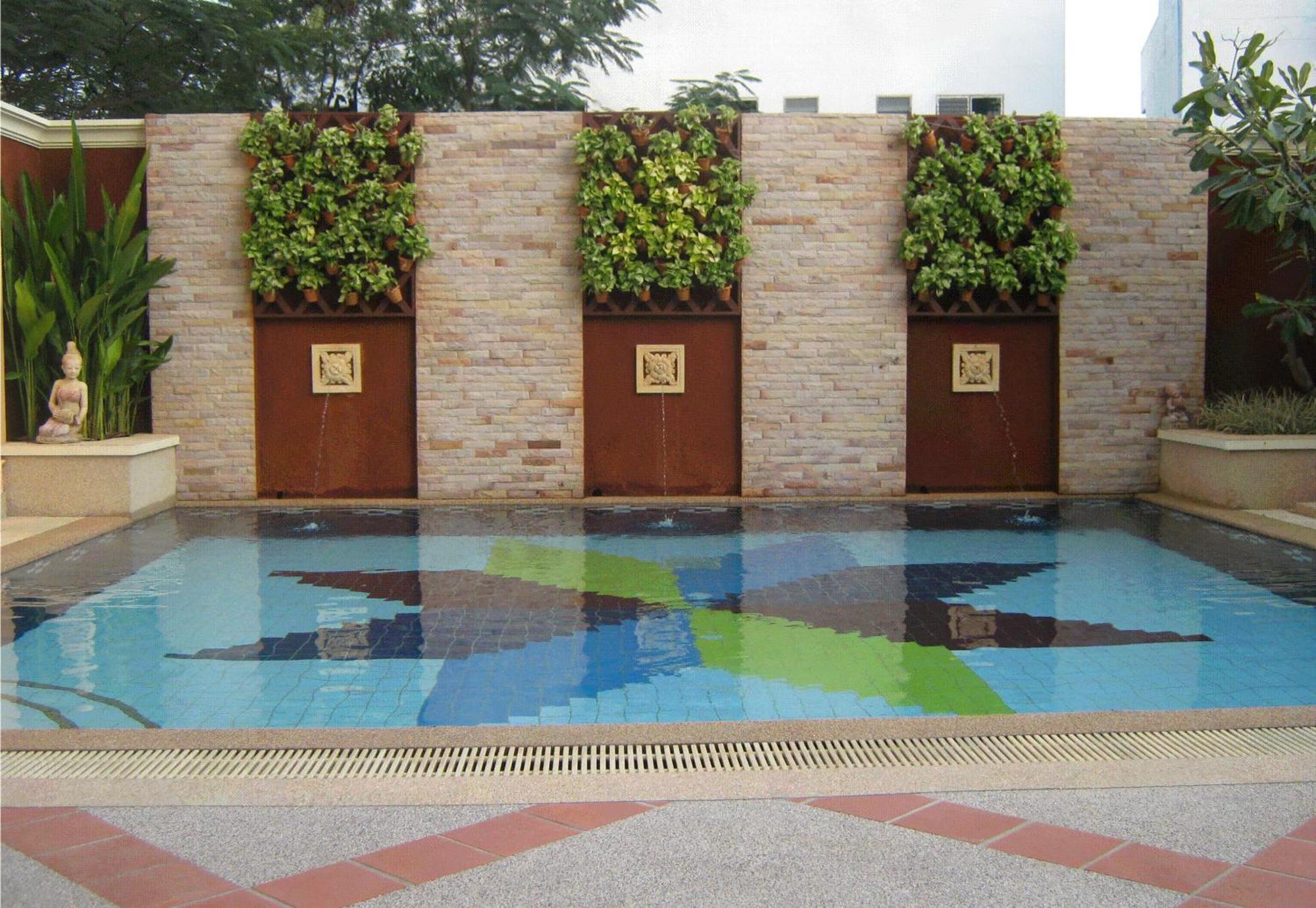 Diamond Place Hotel 3*