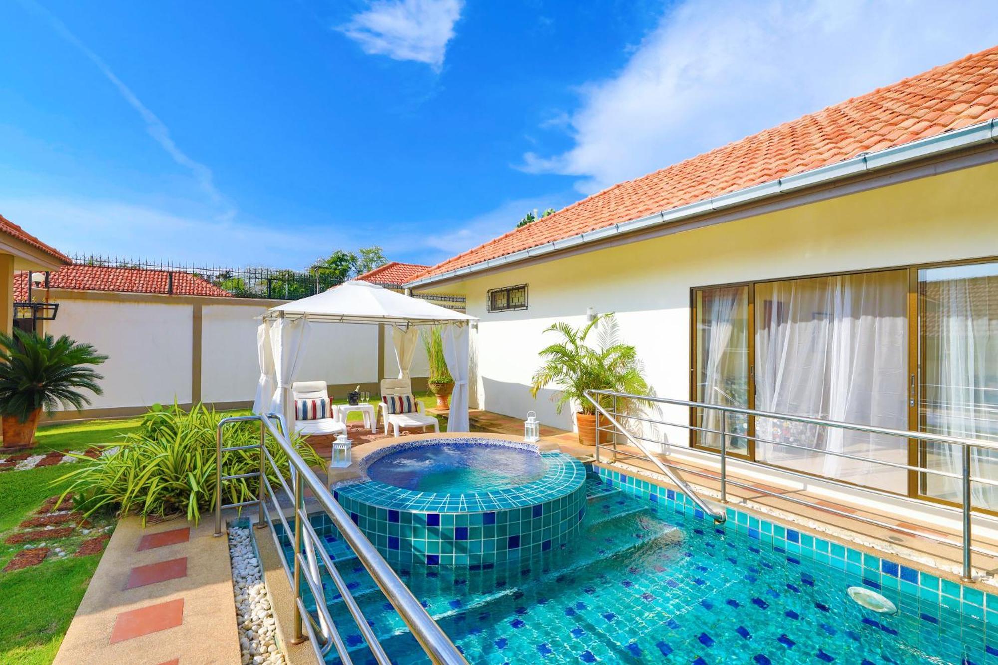 Tortuga * Pattaya