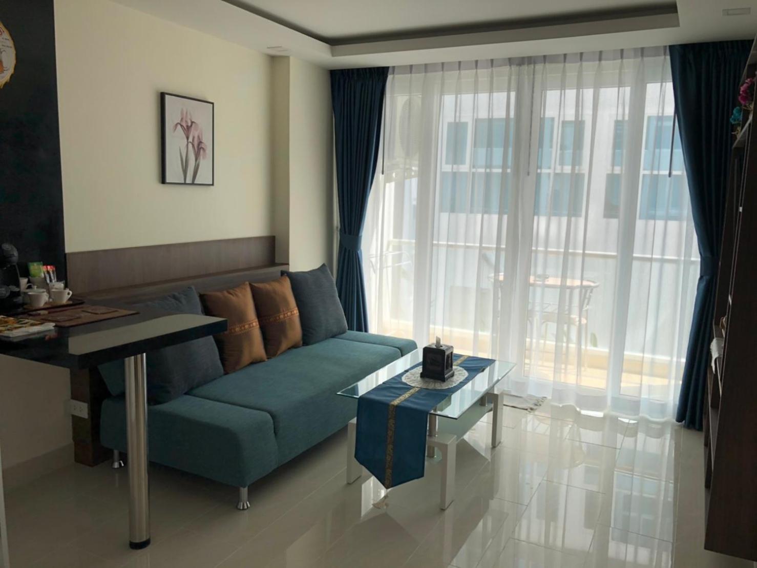 Luxury Business Suits In Grand Avenue By Estates * Pattaya