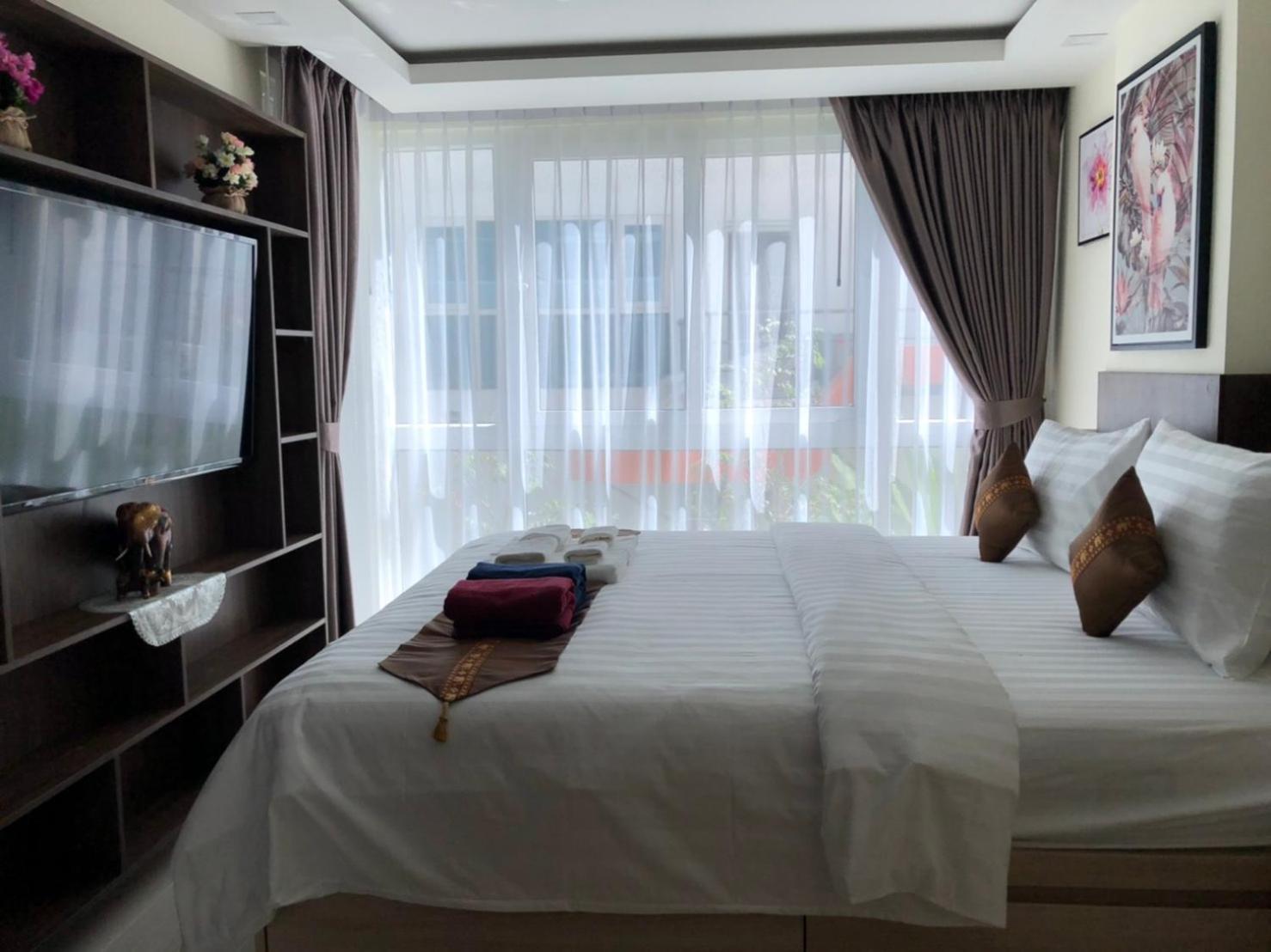 Apartment Luxury Business Suits In Grand Avenue By Estates Pattaya