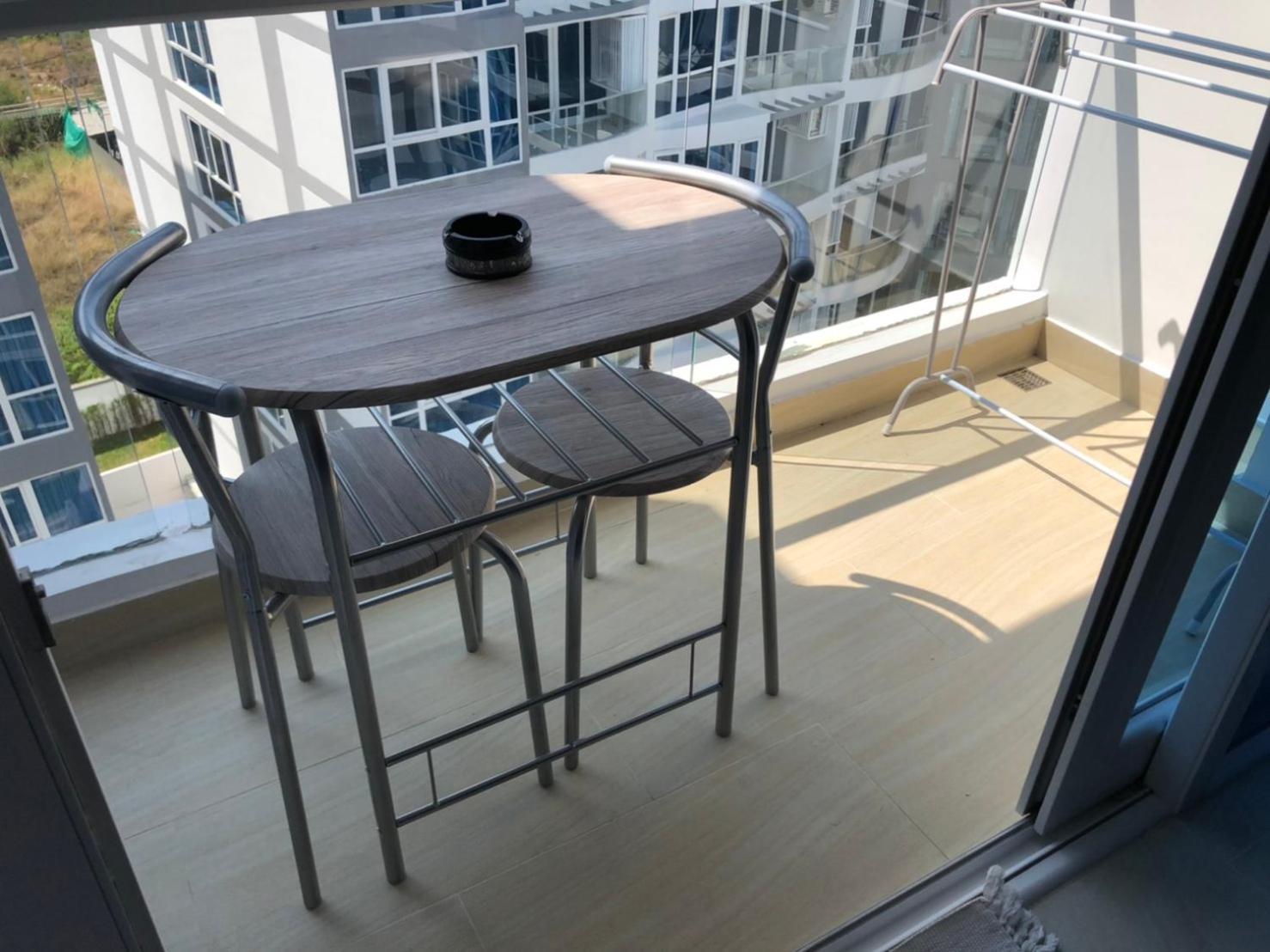 Apartment Luxury Business Suits In Grand Avenue By Estates Pattaya