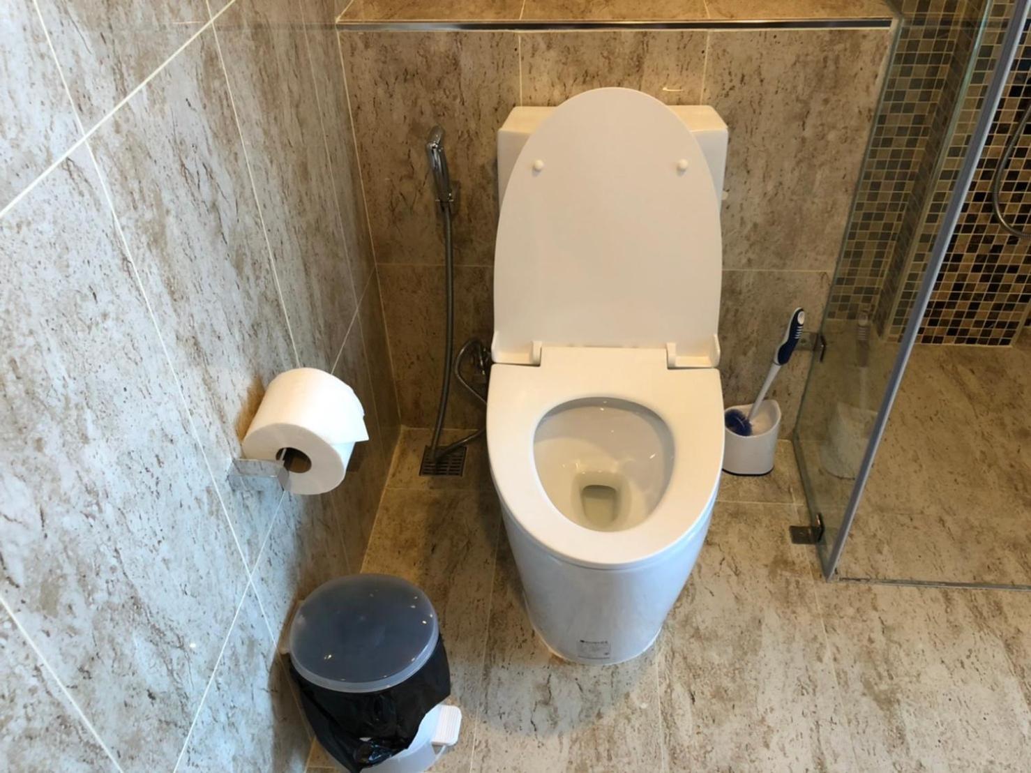 Luxury Business Suits In Grand Avenue By Estates Apartment *