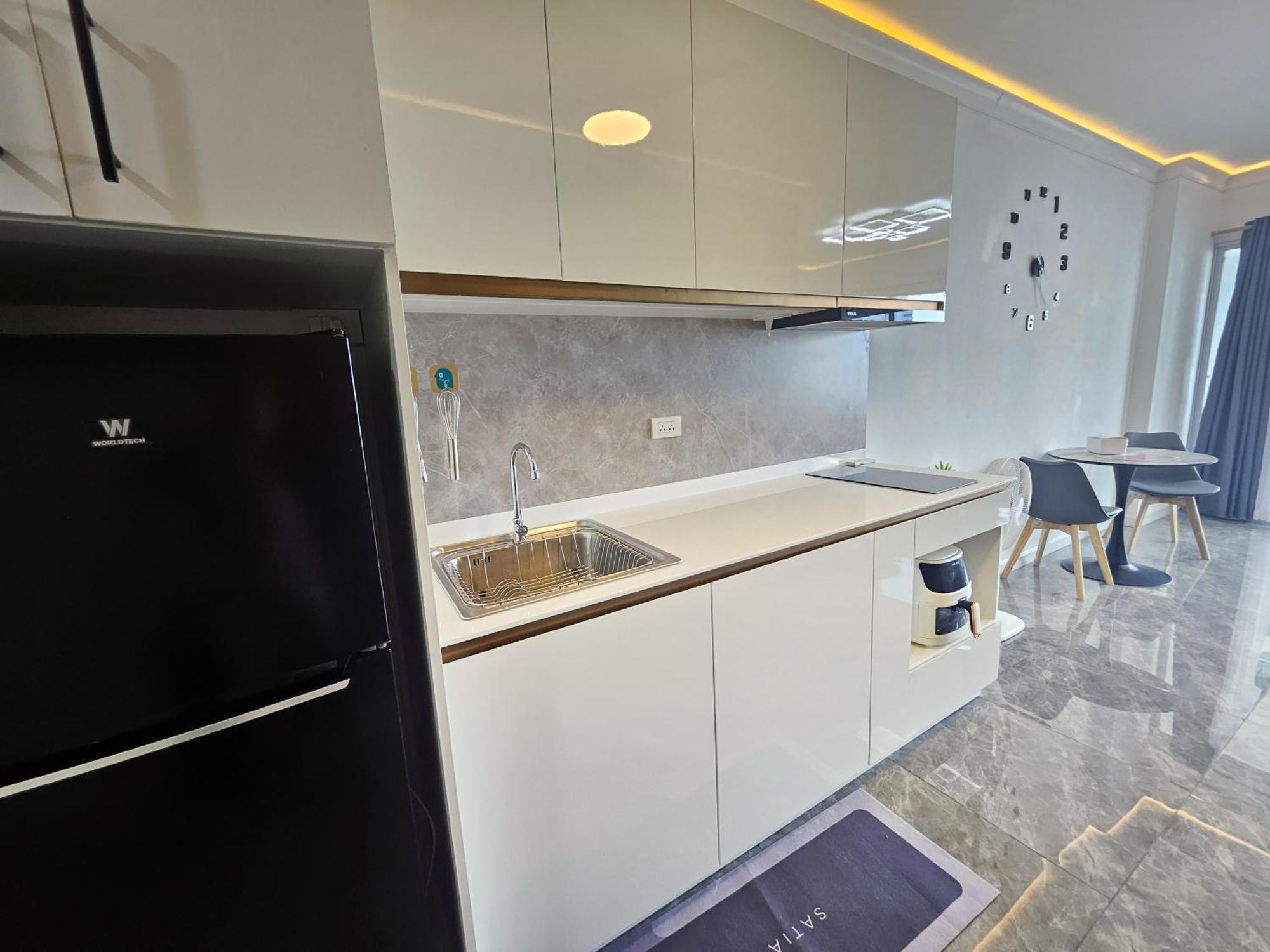 View Talay 5 Jomtien Beachfront Apartment *