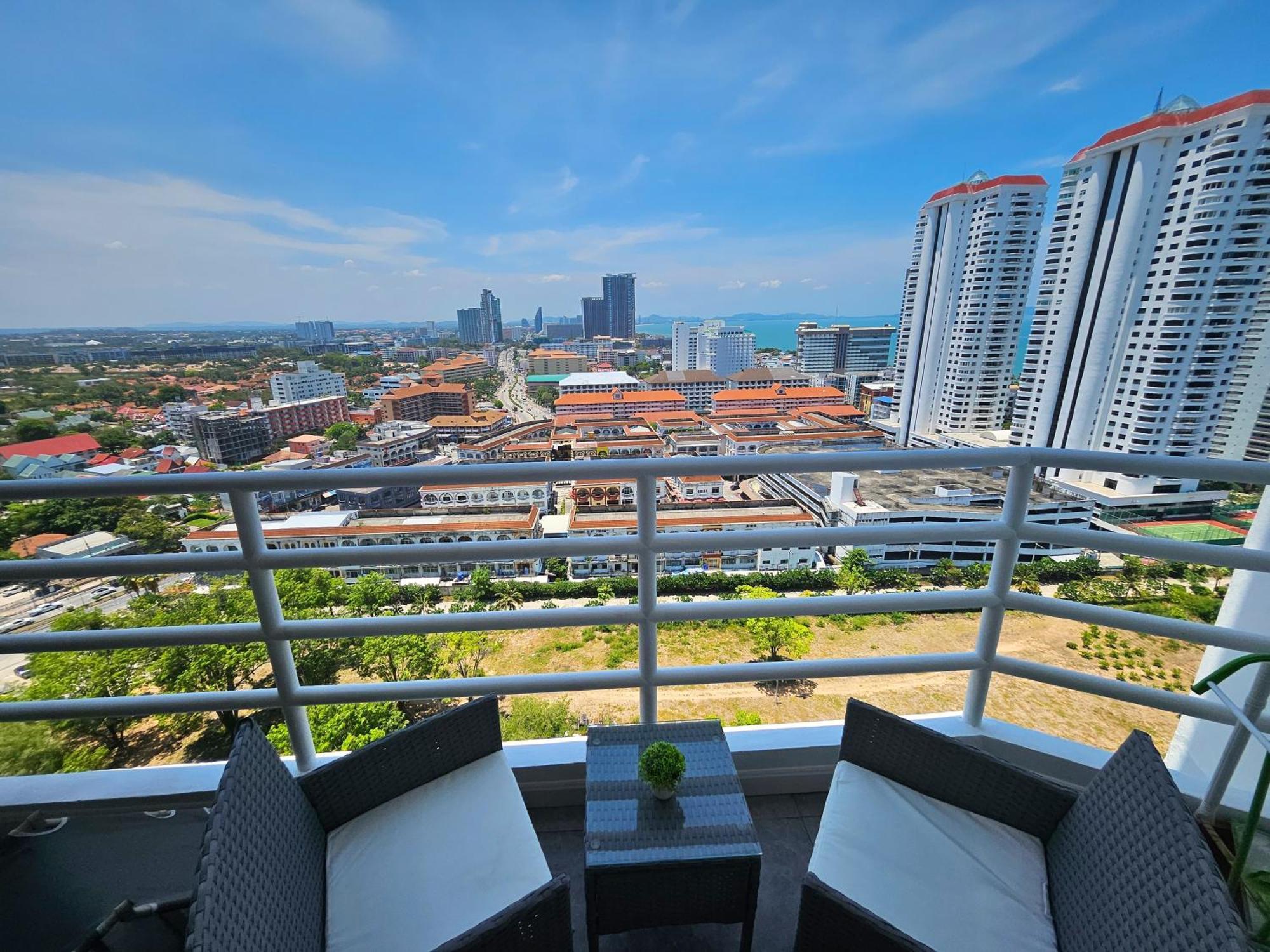 Apartment View Talay 5 Jomtien Beachfront *